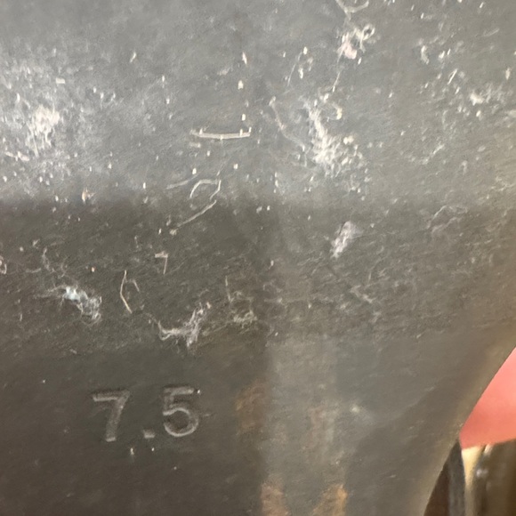 Jeffrey Campbell Black Classic patent leather Flop with Gold Accents - Picture 6 of 6